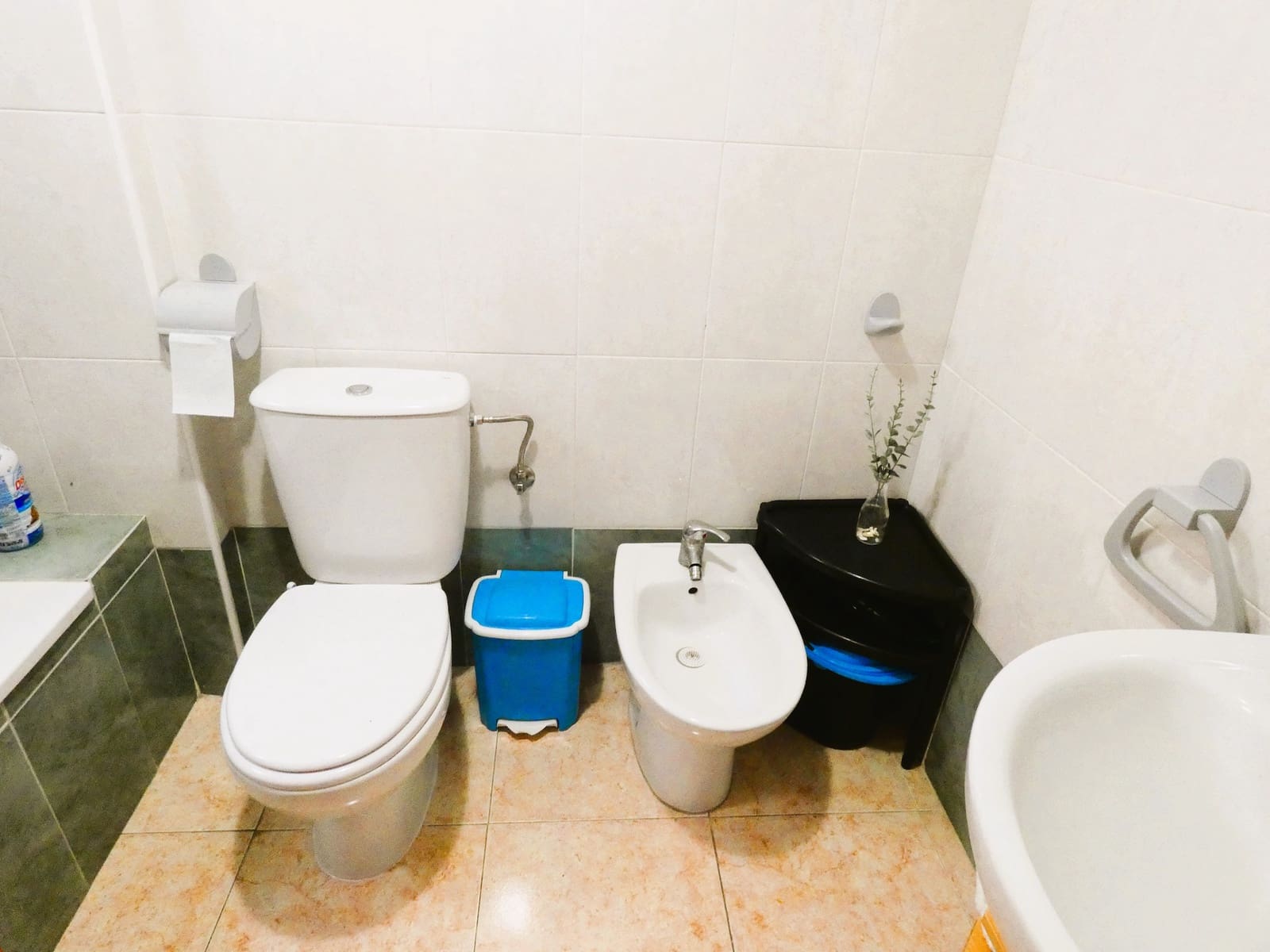 2 makuuhuone Huoneisto myytävänä paikassa Torrevieja mukana uima-altaan - 148 500 € (Ref: 9539605)