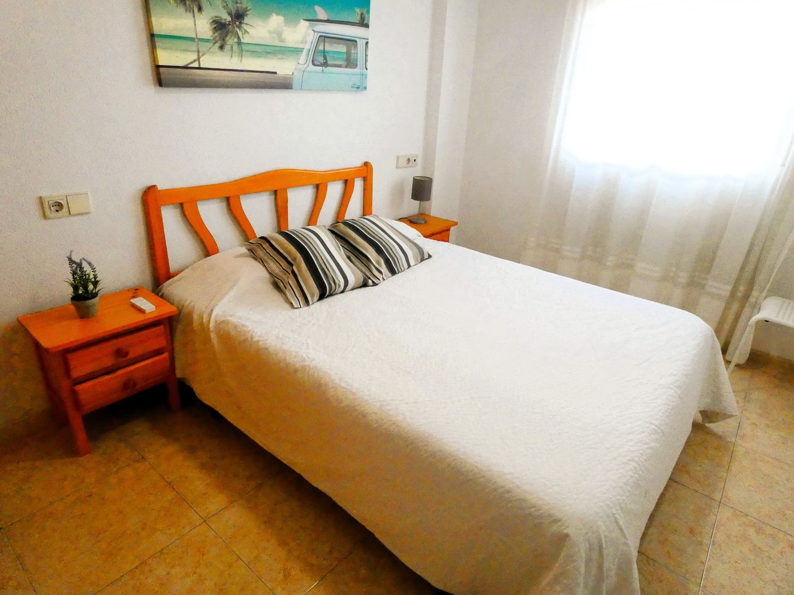 2 makuuhuone Huoneisto myytävänä paikassa Torrevieja mukana uima-altaan - 148 500 € (Ref: 9539605)