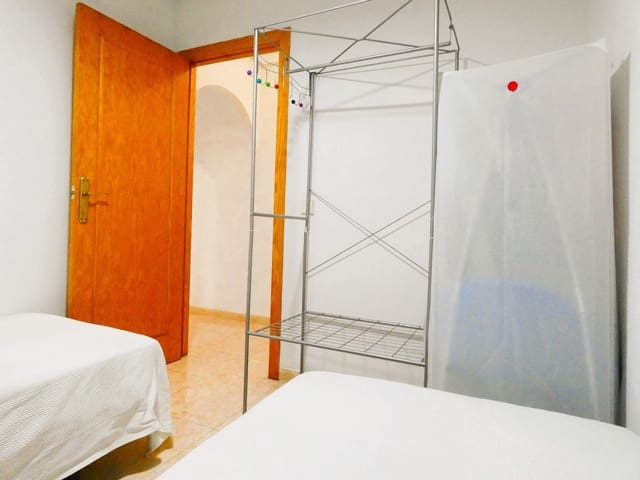 2 makuuhuone Huoneisto myytävänä paikassa Parque de las Naciones, Torrevieja mukana uima-altaan - 148 500 € (Ref: 9539605)