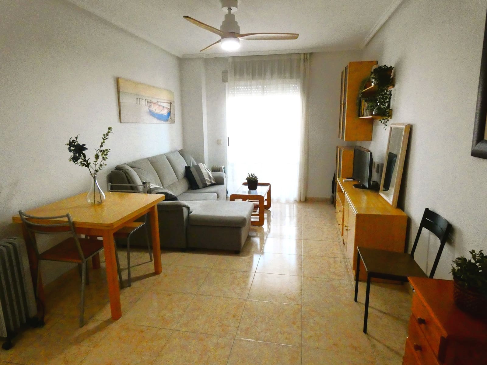 2 makuuhuone Huoneisto myytävänä paikassa Torrevieja mukana uima-altaan - 148 500 € (Ref: 9539605)