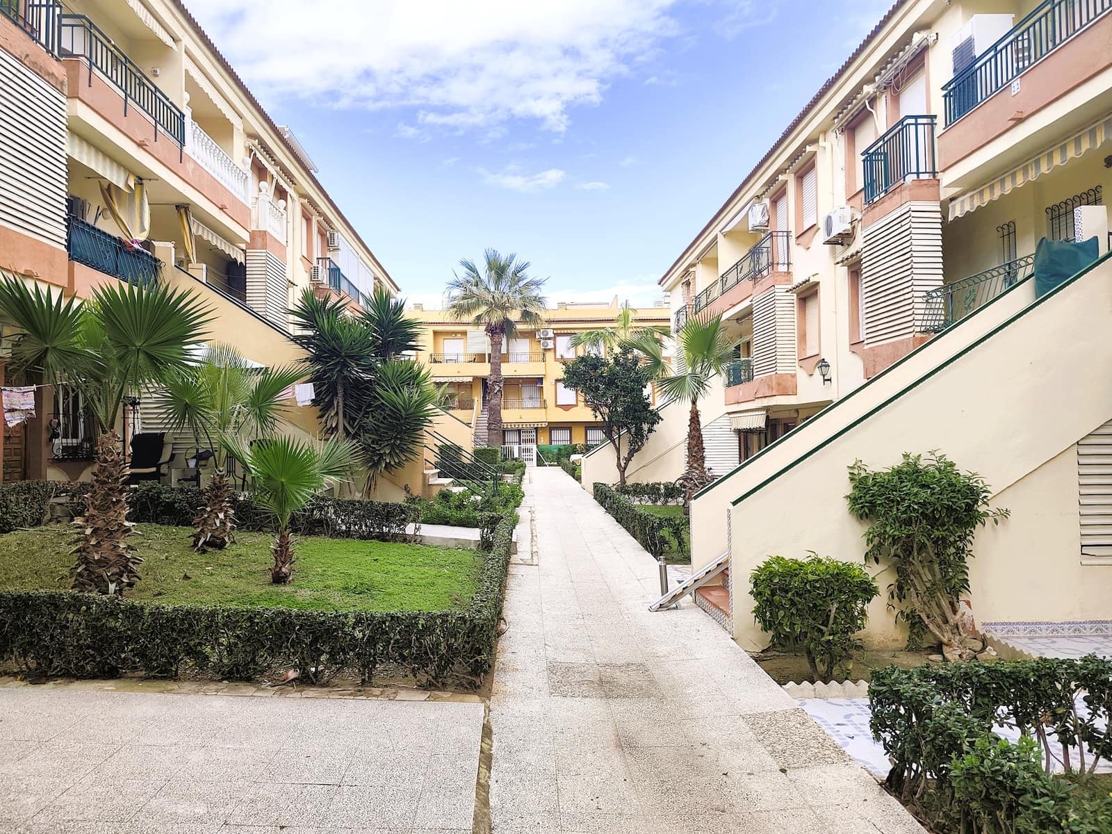 3 quarto Apartamento para venda em La Veleta com garagem - 139 000 € (Ref: 9583509)