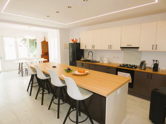 6 quarto Moradia para venda em Pinar de Campoverde, Pilar de la Horadada com piscina garagem - 539 000 € (Ref: 9605404)