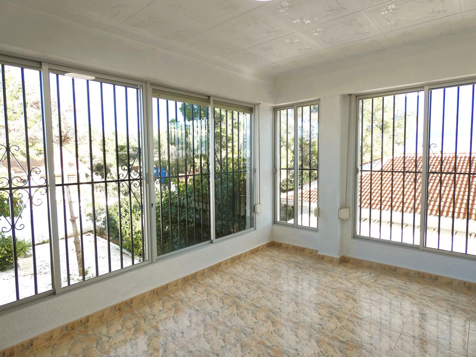 6 quarto Moradia para venda em Pinar de Campoverde com piscina garagem - 539 000 € (Ref: 9605404)