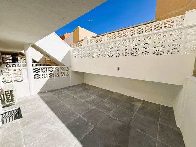 3 makuuhuone Huoneisto myytävänä paikassa Los Europeos, Torrevieja - 260 000 € (Ref: 9635038)