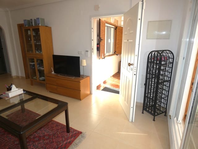 2 makuuhuone Omakotitalo myytävänä paikassa Playa Flamenca, Orihuela mukana uima-altaan 
autotalli - 229 000 € (Ref: 9696754)