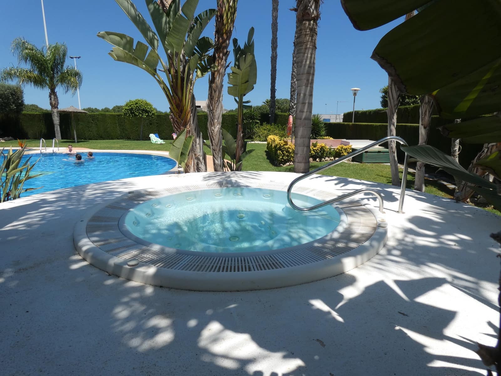 2 bedroom Townhouse for sale in Playa Flamenca with pool garage - € 229,000 (Ref: 9696754)