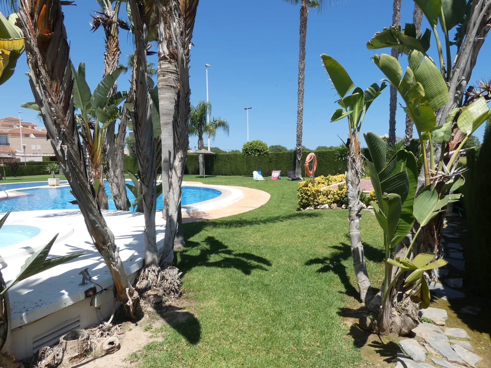 2 bedroom Townhouse for sale in Playa Flamenca with pool garage - € 229,000 (Ref: 9696754)