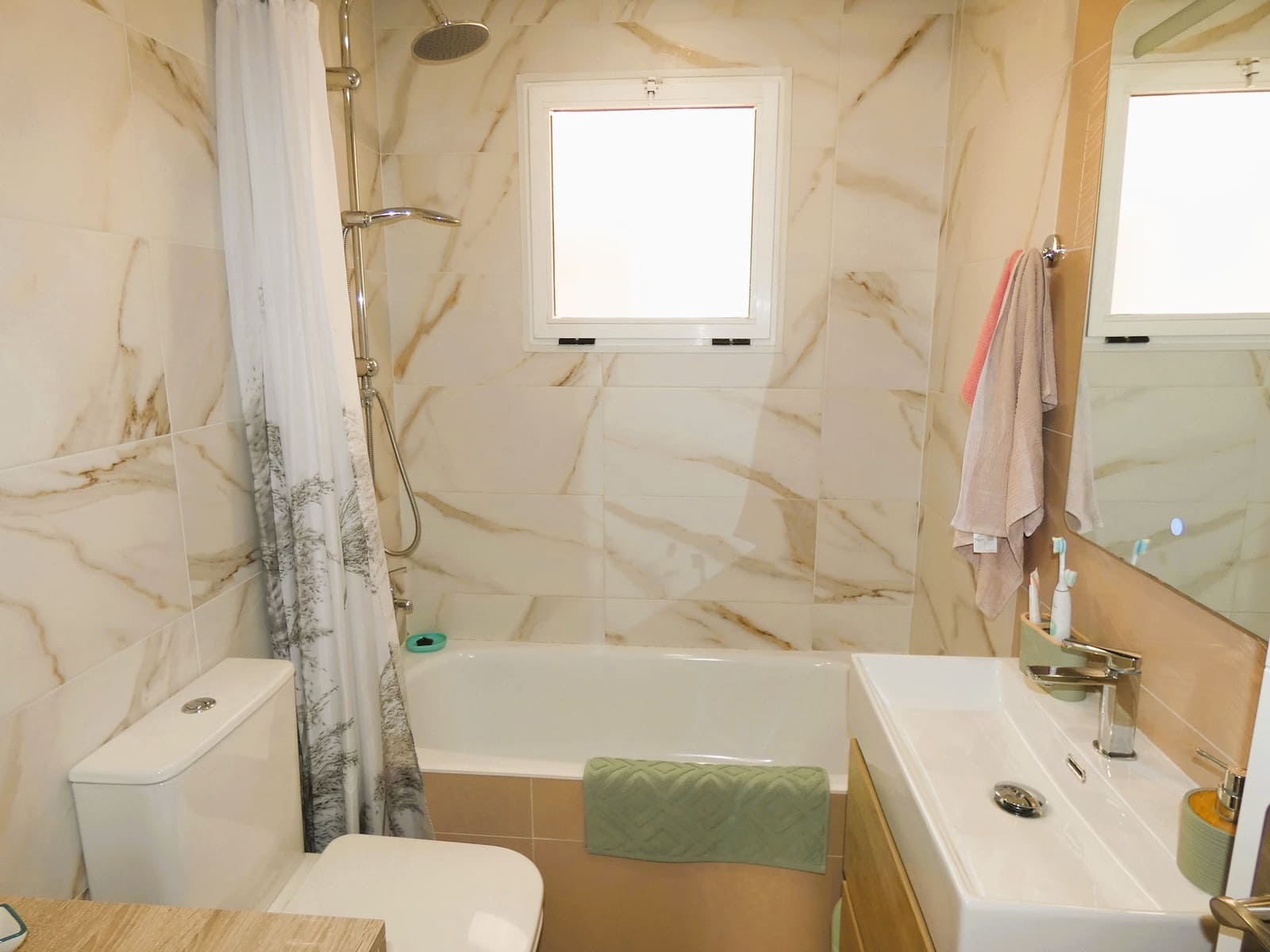 1 sypialnia Apartament na sprzedaż w Torrevieja z basenem - 139 000 € (Ref: 9720453)