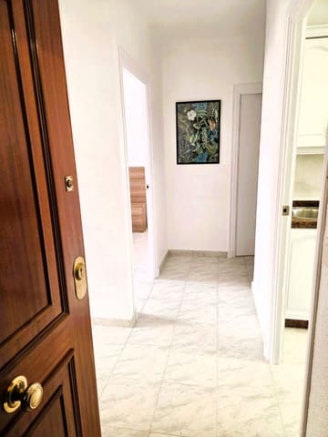 Apartamento de 3 habitaciones en Las Piscinas Naturales, Torrevieja en venta - 189.000 € (Ref: 9723506)