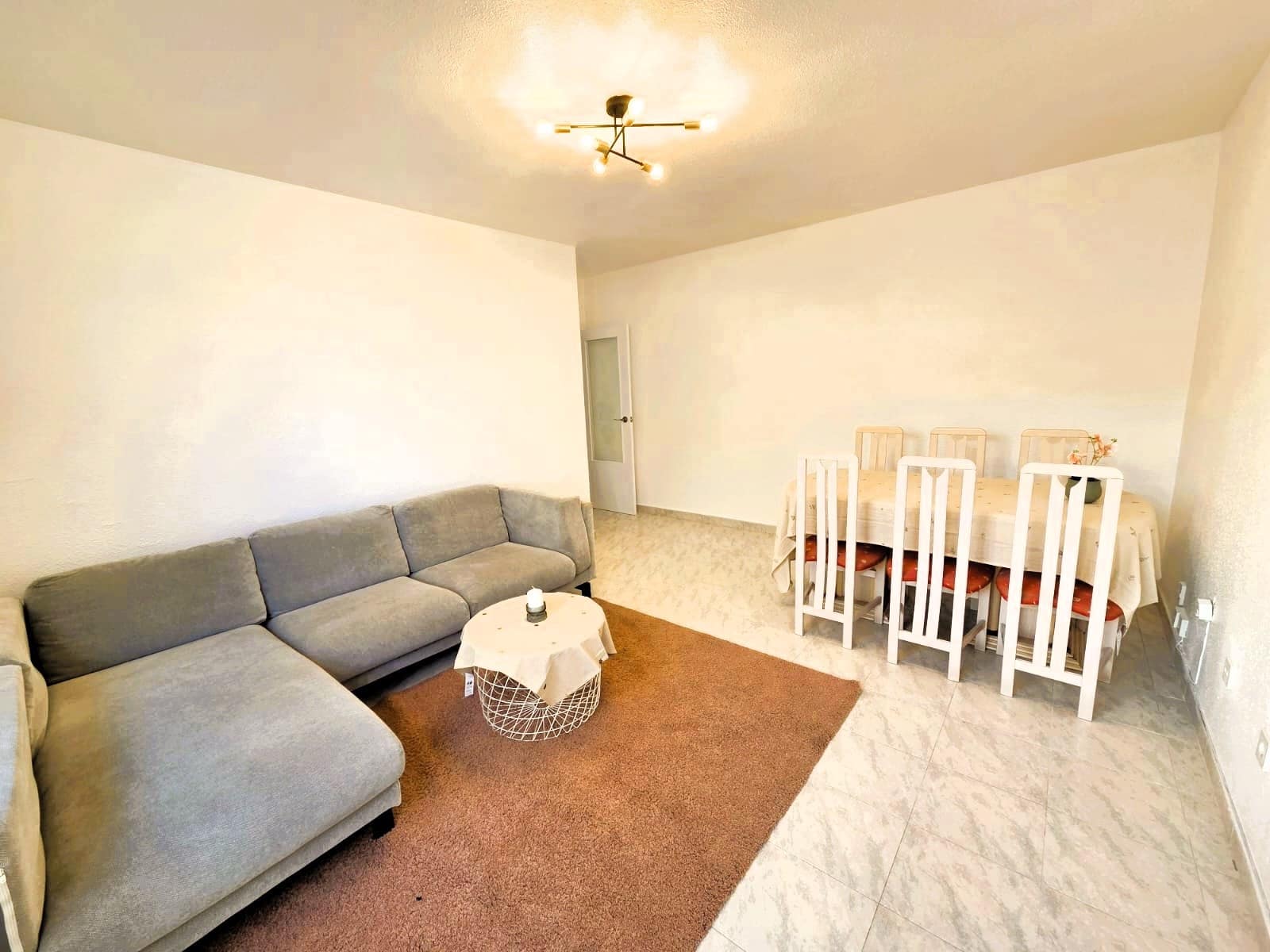 Apartamento de 3 habitaciones en Torrevieja en venta - 189.000 € (Ref: 9723506)