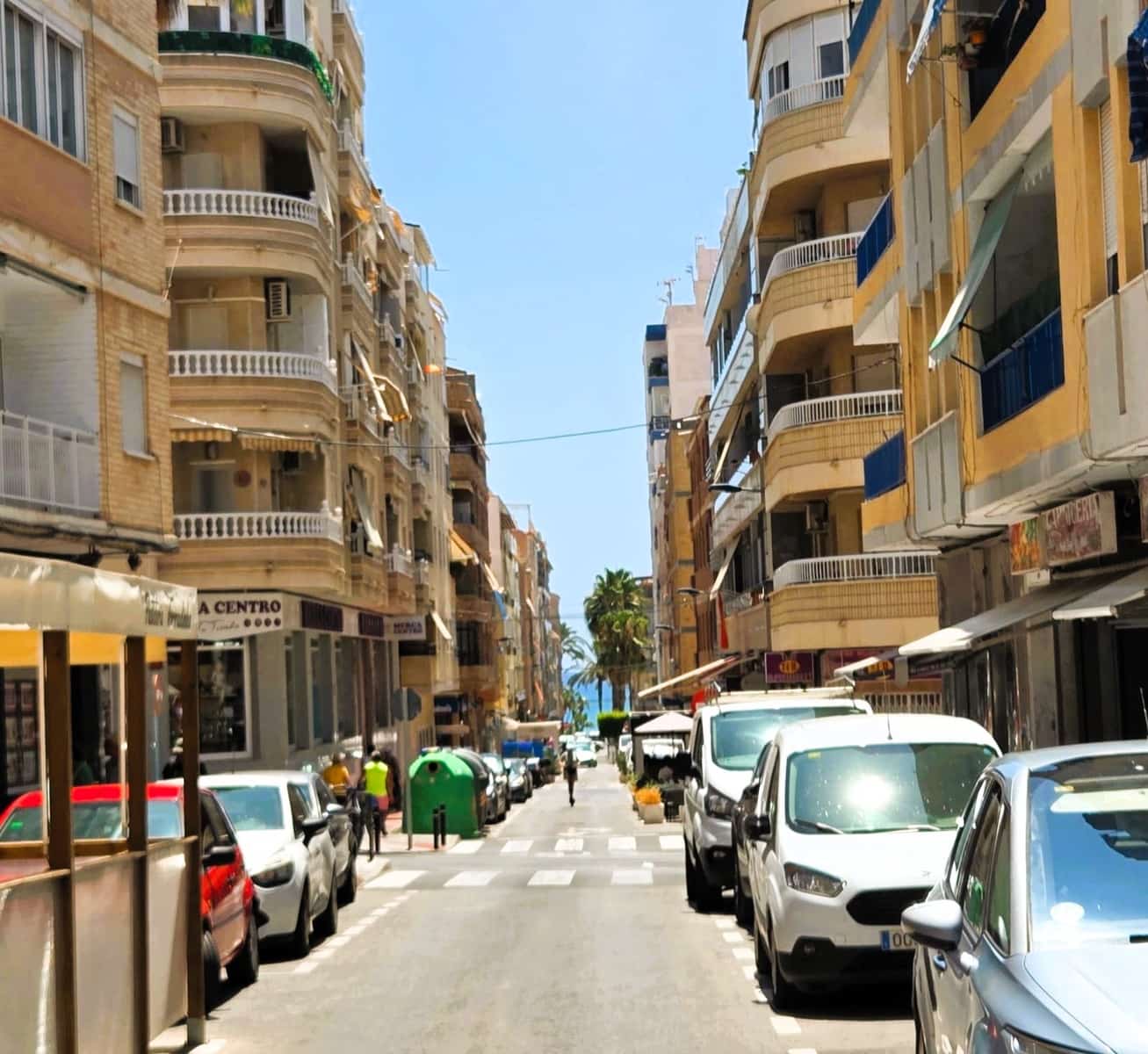 Apartamento de 3 habitaciones en Torrevieja en venta - 189.000 € (Ref: 9723506)