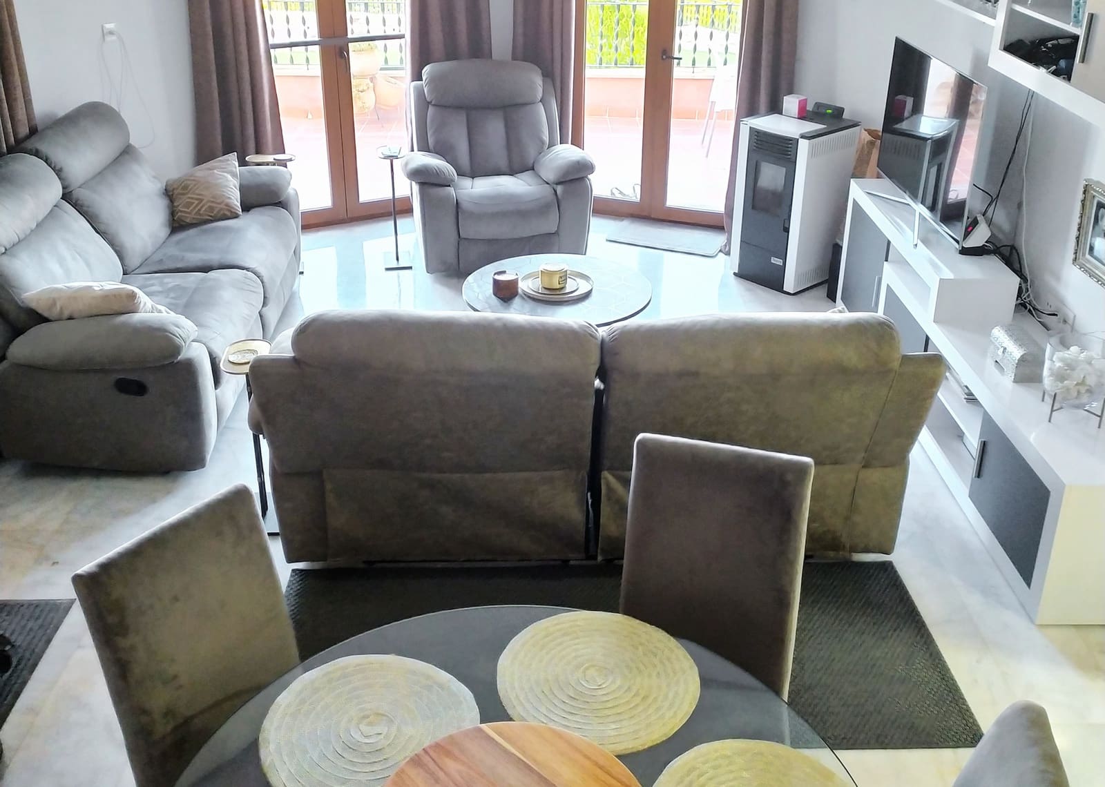 Chalet de 4 habitaciones en San Miguel de Salinas en venta con piscina garaje - 449.000 € (Ref: 9775905)