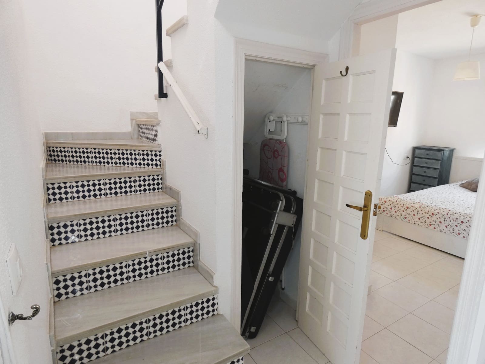 3 bedroom Terraced Villa for sale in La Veleta - € 245,000 (Ref: 9775906)
