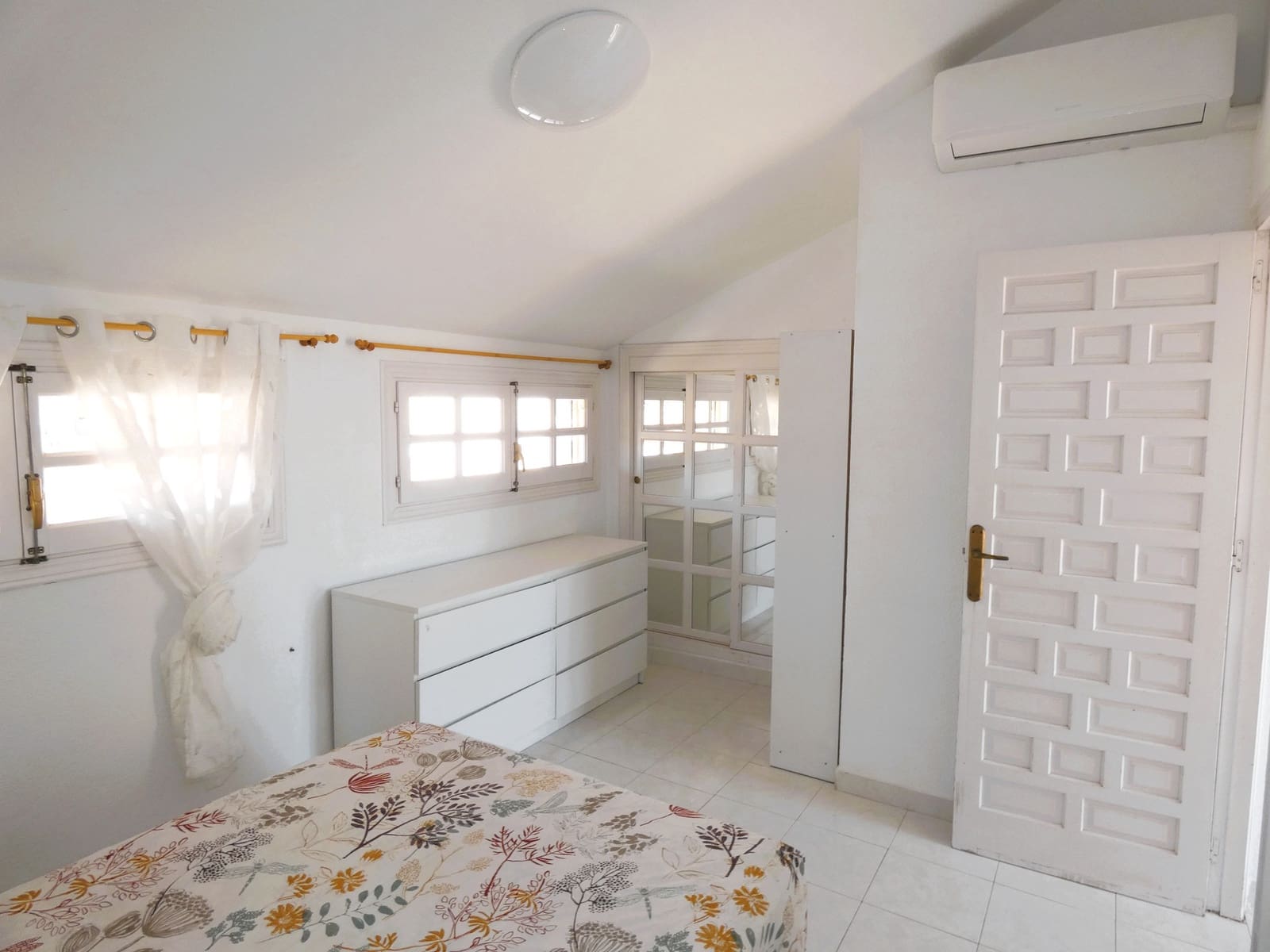 3 bedroom Terraced Villa for sale in La Veleta - € 245,000 (Ref: 9775906)