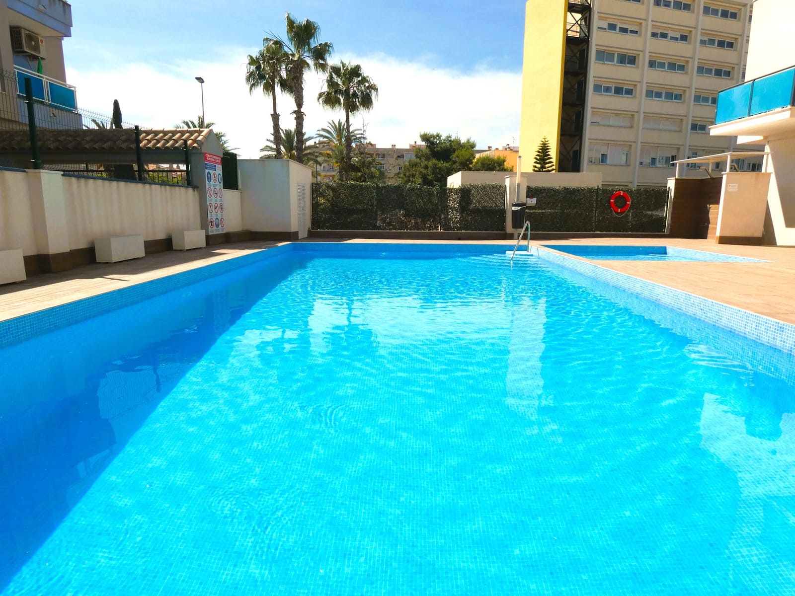 3 slaapkamer Appartement te koop in Torrevieja met zwembad - € 239.000 (Ref: 9819326)