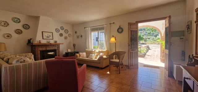 5 makuuhuone Maalaistalo myytävänä paikassa Alhaurín el Grande mukana uima-altaan 
autotalli - 795 000 € (Ref: 9033497)