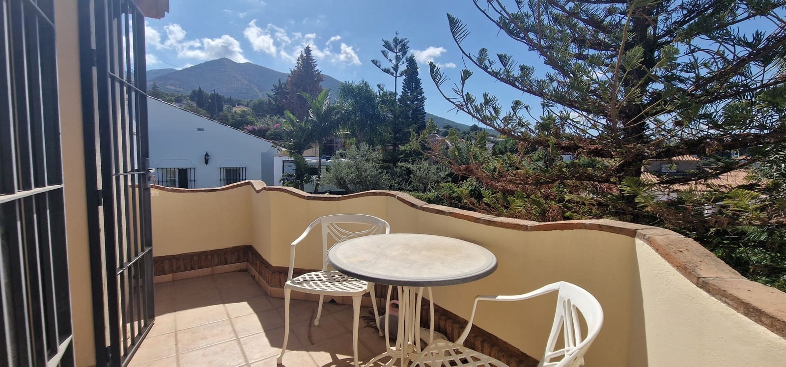 4 soveværelse Villa til salg i Alhaurin el Grande med swimmingpool garage - € 695.000 (Ref: 9312297)