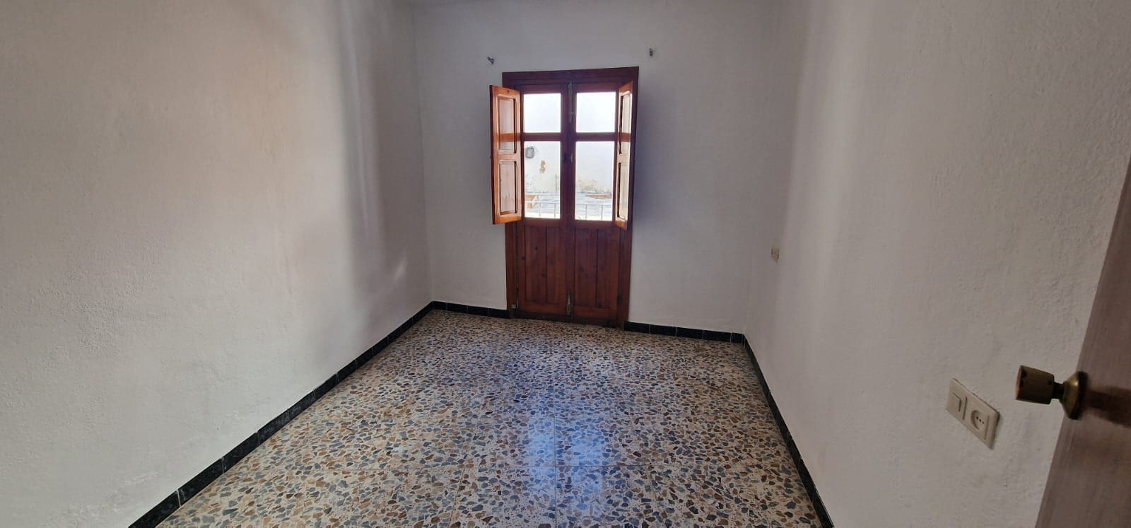 3 sypialnia Dom na sprzedaż w Coin - 139 000 € (Ref: 9357215)