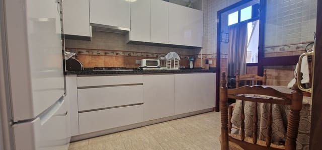 Apartamento de 4 habitaciones en Coín en venta con garaje - 299.900 € (Ref: 9552606)