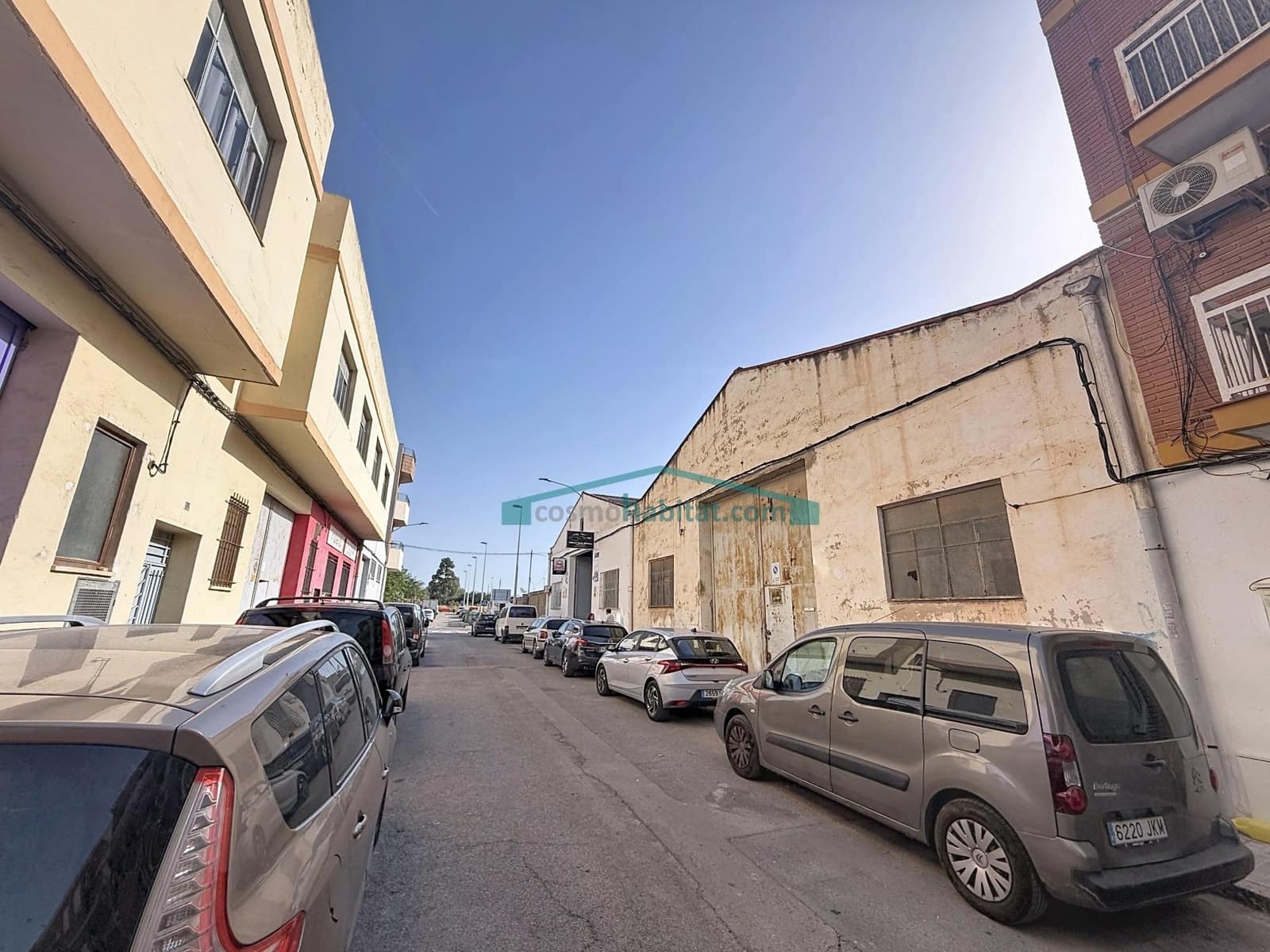 Commercieel te koop in Moncada - € 612.000 (Ref: 10078699)