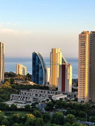 3 camera da letto Appartamento in vendita in Via Parque, Benidorm con piscina garage - 299.000 € (Rif: 10078706)