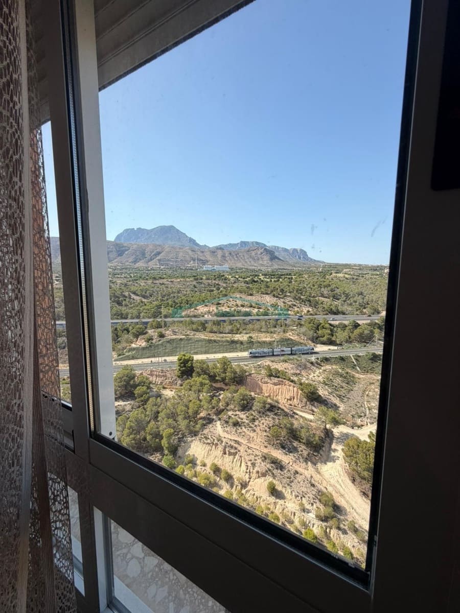 3 camera da letto Appartamento in vendita in Benidorm con piscina garage - 299.000 € (Rif: 10078706)