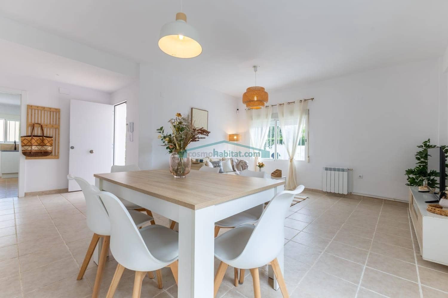 Chalet de 4 habitaciones en L'Eliana en venta con piscina garaje - 590.000 € (Ref: 10078712)