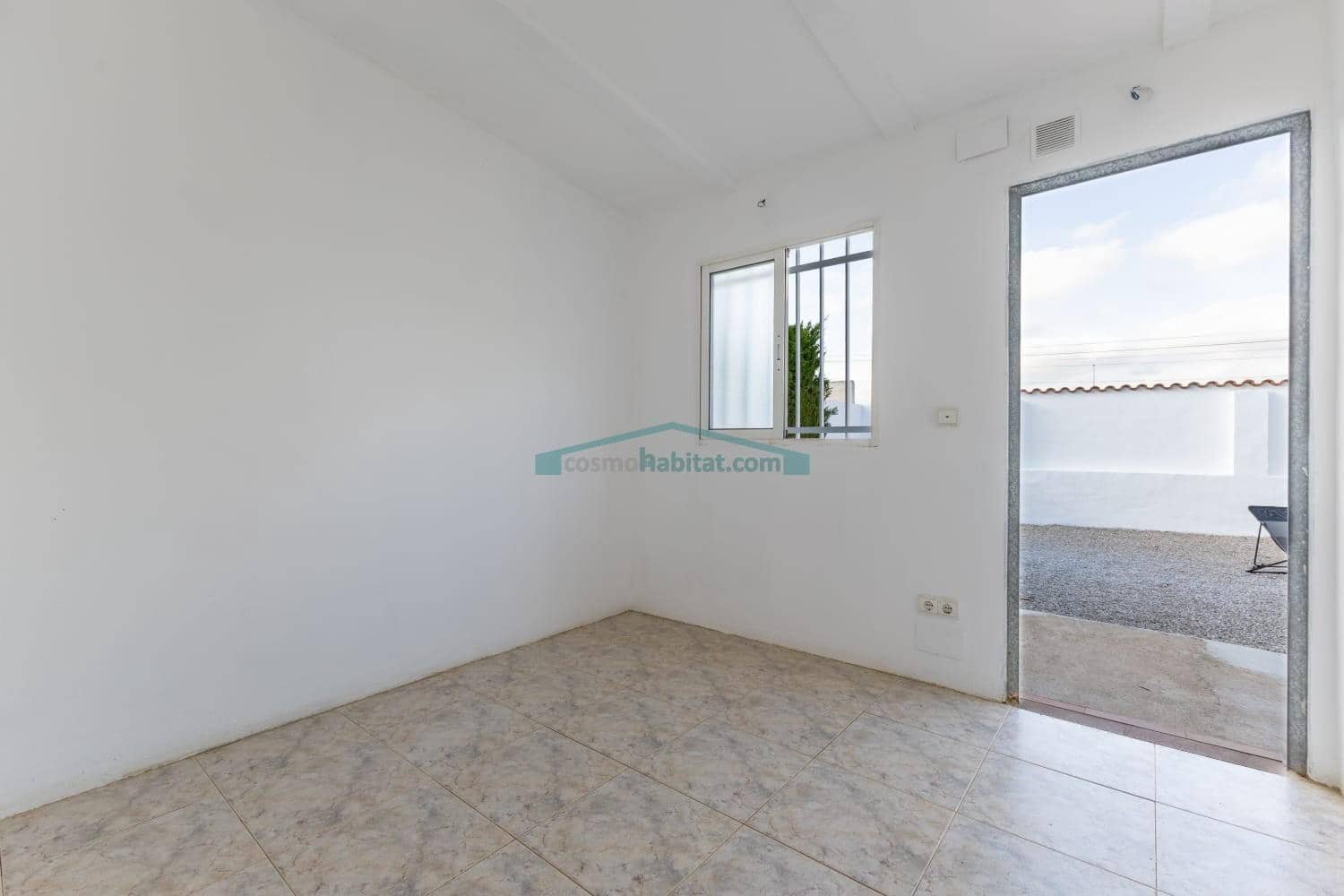 Chalet de 4 habitaciones en L'Eliana en venta con piscina garaje - 590.000 € (Ref: 10078712)