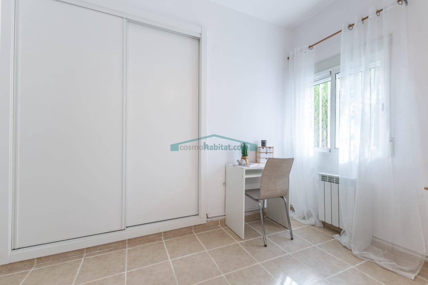 Chalet de 4 habitaciones en L'Eliana en venta con piscina garaje - 590.000 € (Ref: 10078712)