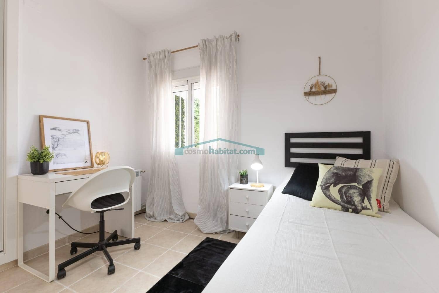 Chalet de 4 habitaciones en L'Eliana en venta con piscina garaje - 590.000 € (Ref: 10078712)