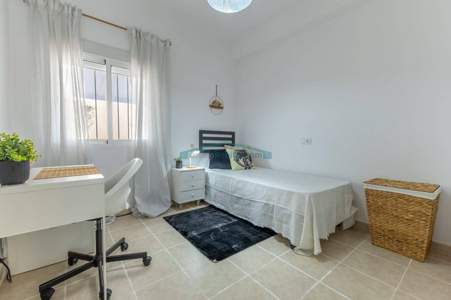 Chalet de 4 habitaciones en L'Eliana en venta con piscina garaje - 590.000 € (Ref: 10078712)