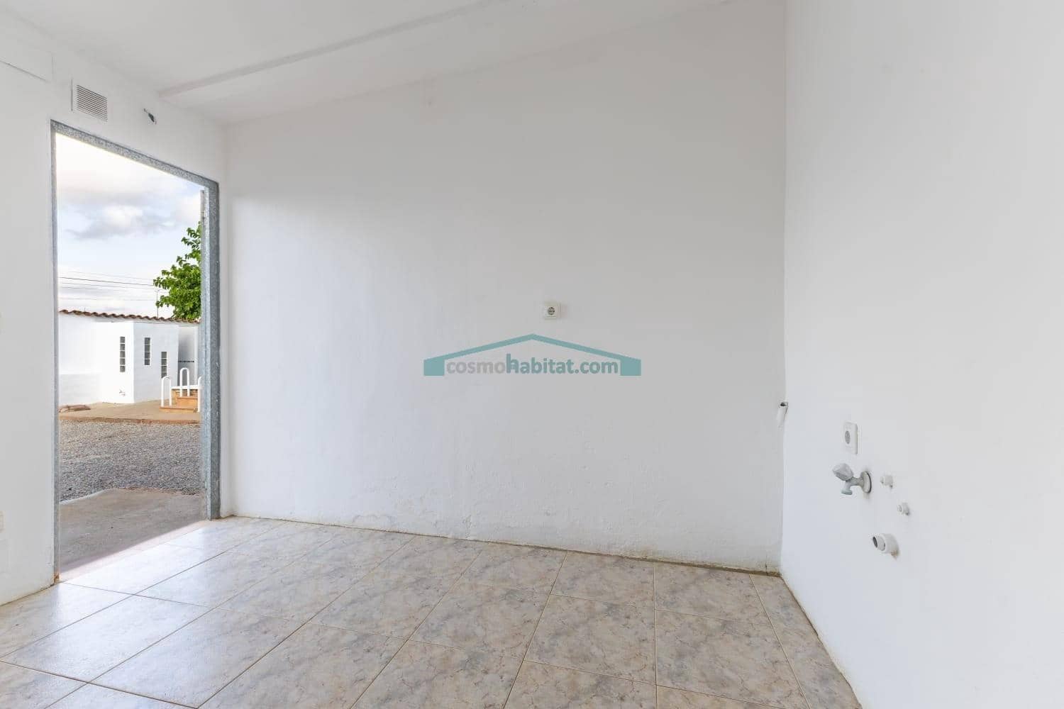 Chalet de 4 habitaciones en L'Eliana en venta con piscina garaje - 590.000 € (Ref: 10078712)