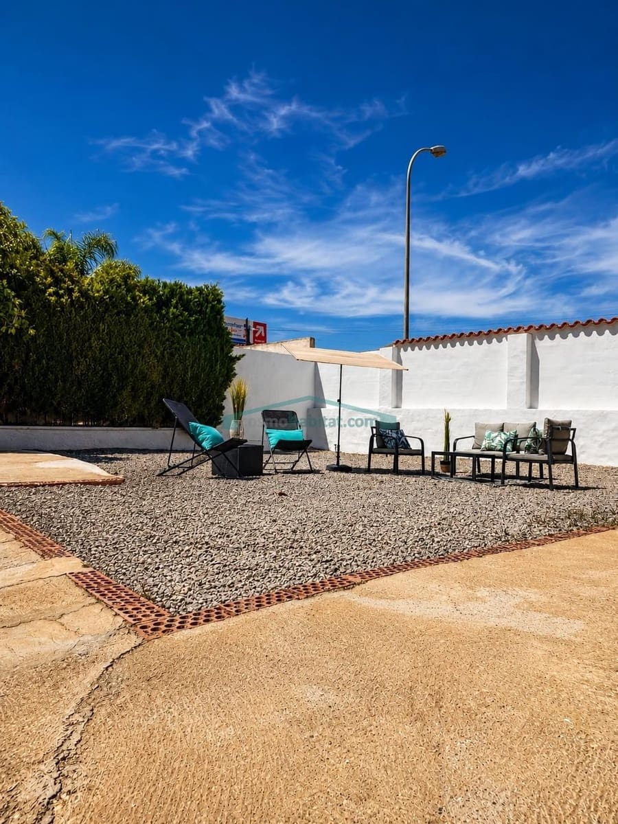 Chalet de 4 habitaciones en L'Eliana en venta con piscina garaje - 590.000 € (Ref: 10078712)