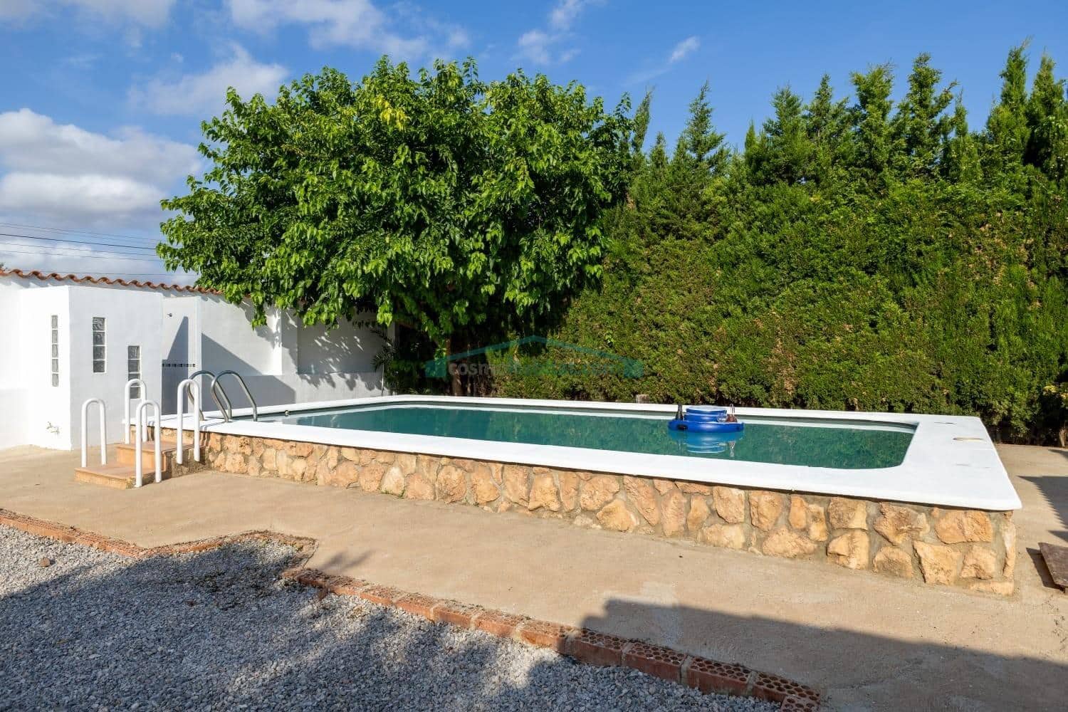 Chalet de 4 habitaciones en L'Eliana en venta con piscina garaje - 590.000 € (Ref: 10078712)