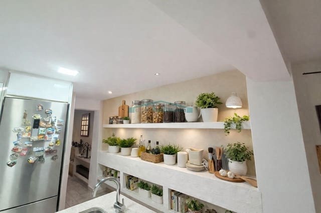 2 soverom Leilighet til salgs i Benicalap, Valencia by - € 255 000 (Ref: 10078713)