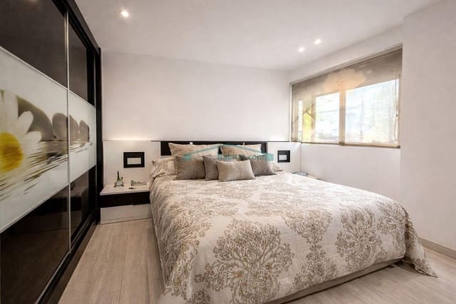 2 soverom Leilighet til salgs i Benicalap, Valencia by - € 255 000 (Ref: 10078713)