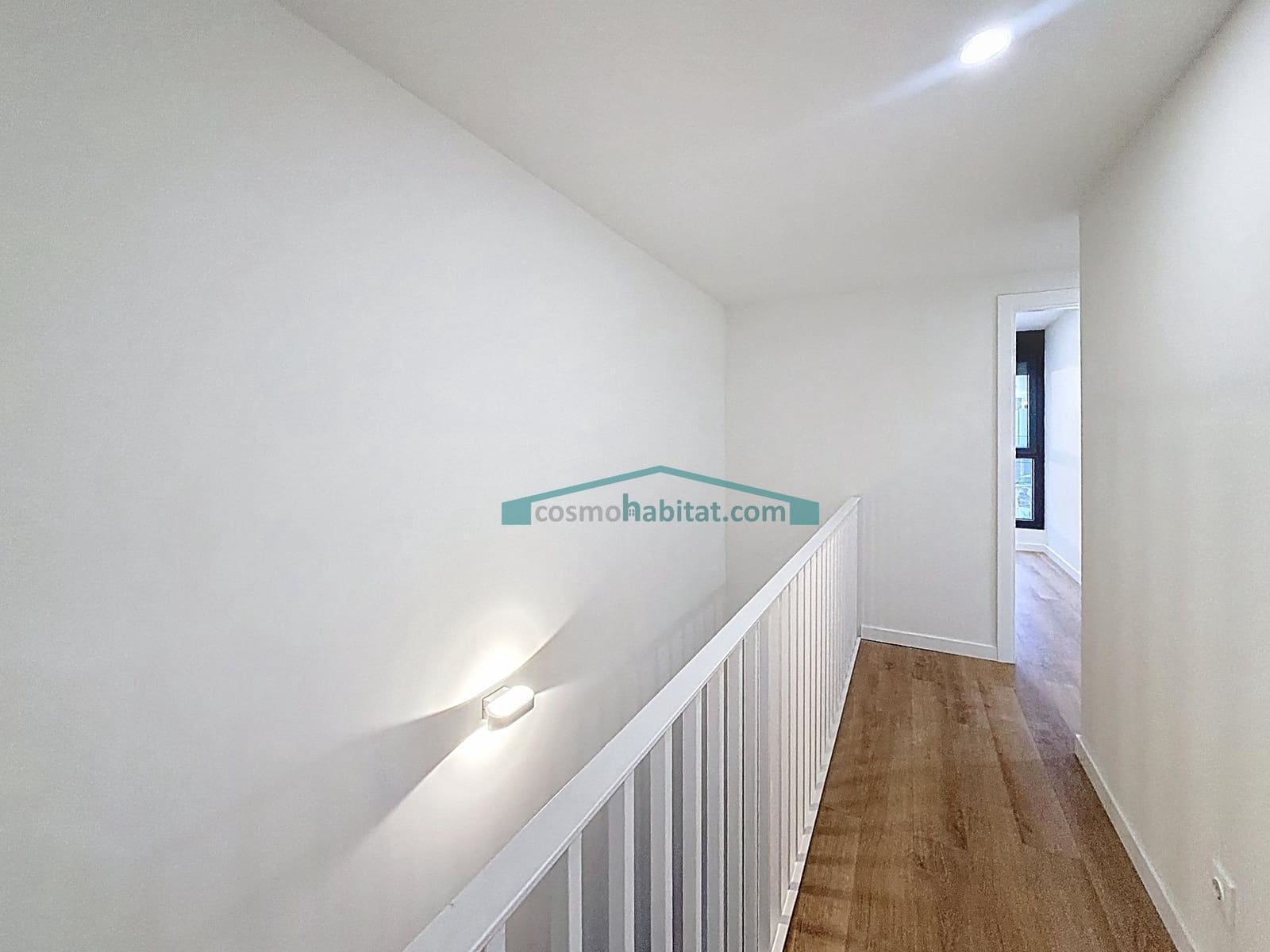 4 Zimmer Reihenhaus zu vermieten in San Antonio de Benageber mit Pool Garage - 2.400 € (Ref: 10078721)