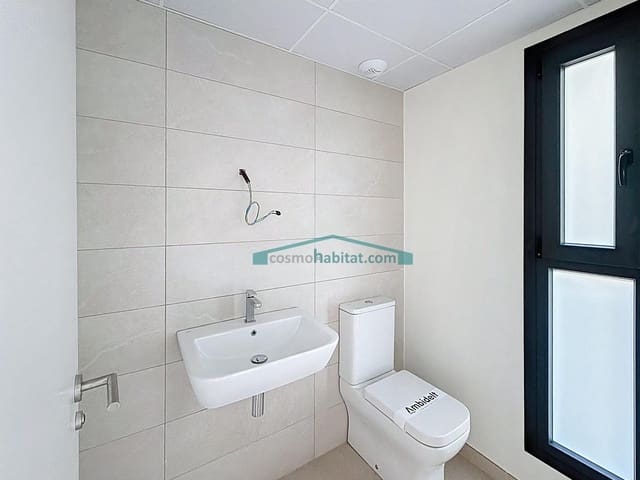4 Zimmer Reihenhaus zu vermieten in San Antonio de Benagéber mit Pool Garage - 2.400 € (Ref: 10078721)