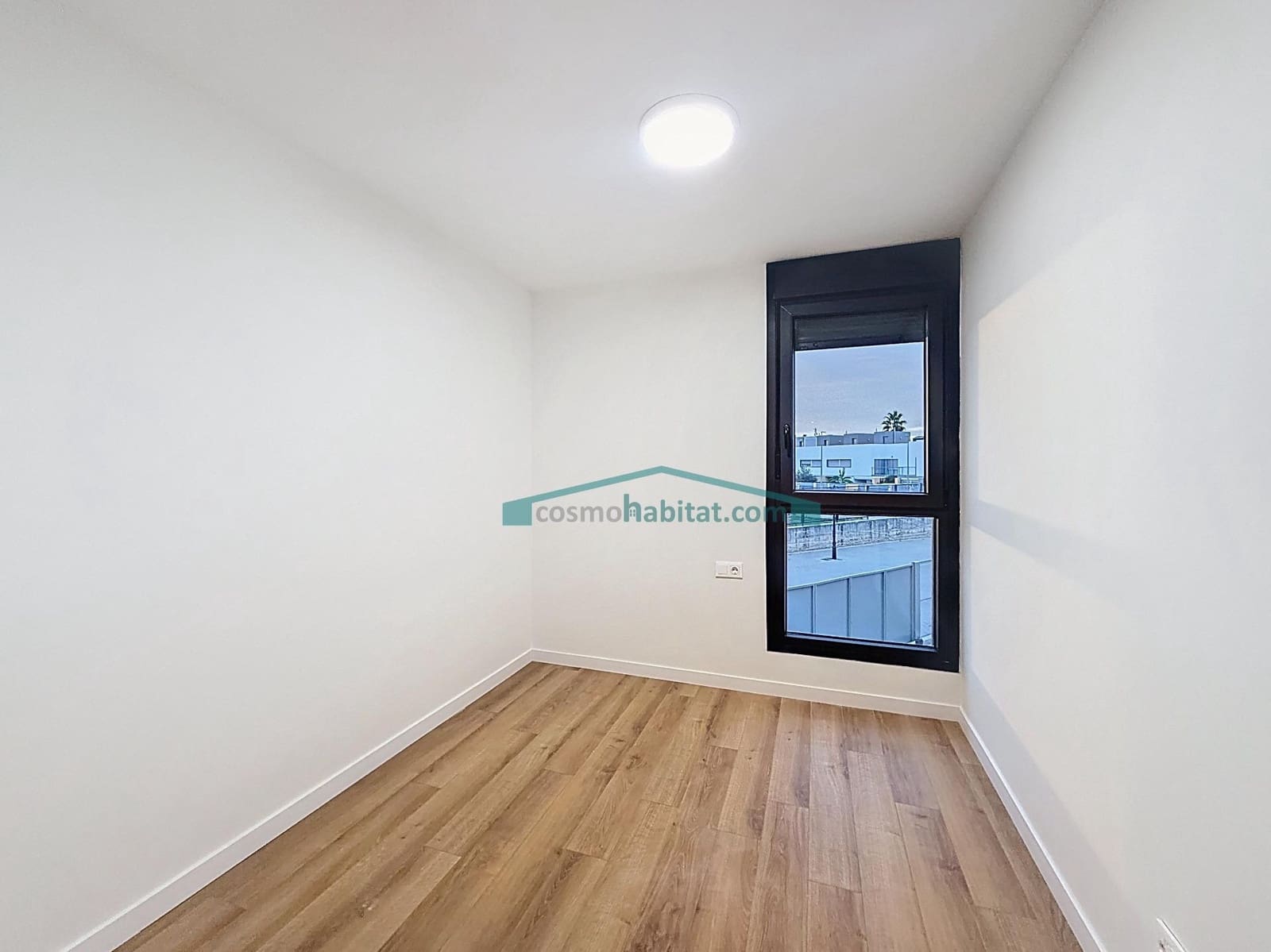 4 Zimmer Reihenhaus zu vermieten in San Antonio de Benageber mit Pool Garage - 2.400 € (Ref: 10078721)