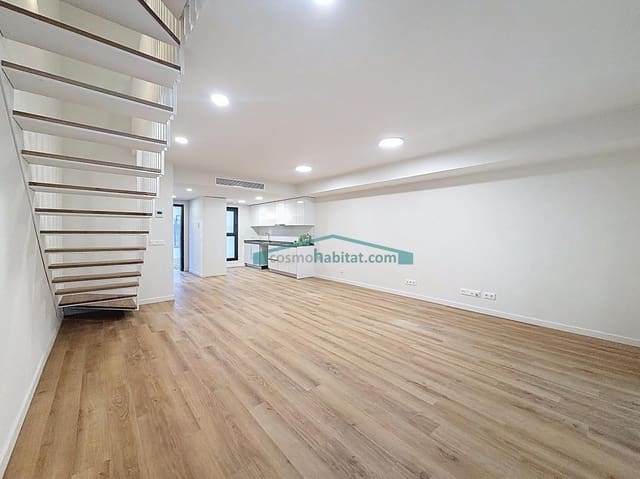 4 Zimmer Reihenhaus zu vermieten in San Antonio de Benagéber mit Pool Garage - 2.400 € (Ref: 10078721)