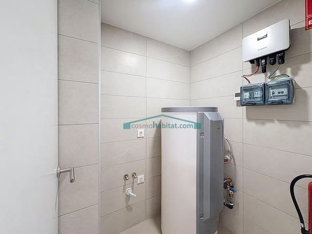 4 Zimmer Reihenhaus zu vermieten in San Antonio de Benagéber mit Pool Garage - 2.400 € (Ref: 10078721)