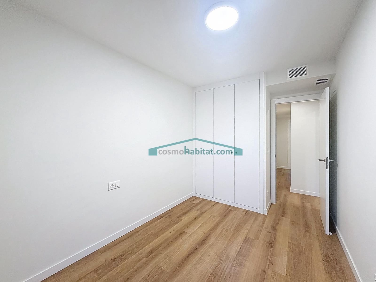 4 Zimmer Reihenhaus zu vermieten in San Antonio de Benageber mit Pool Garage - 2.400 € (Ref: 10078721)