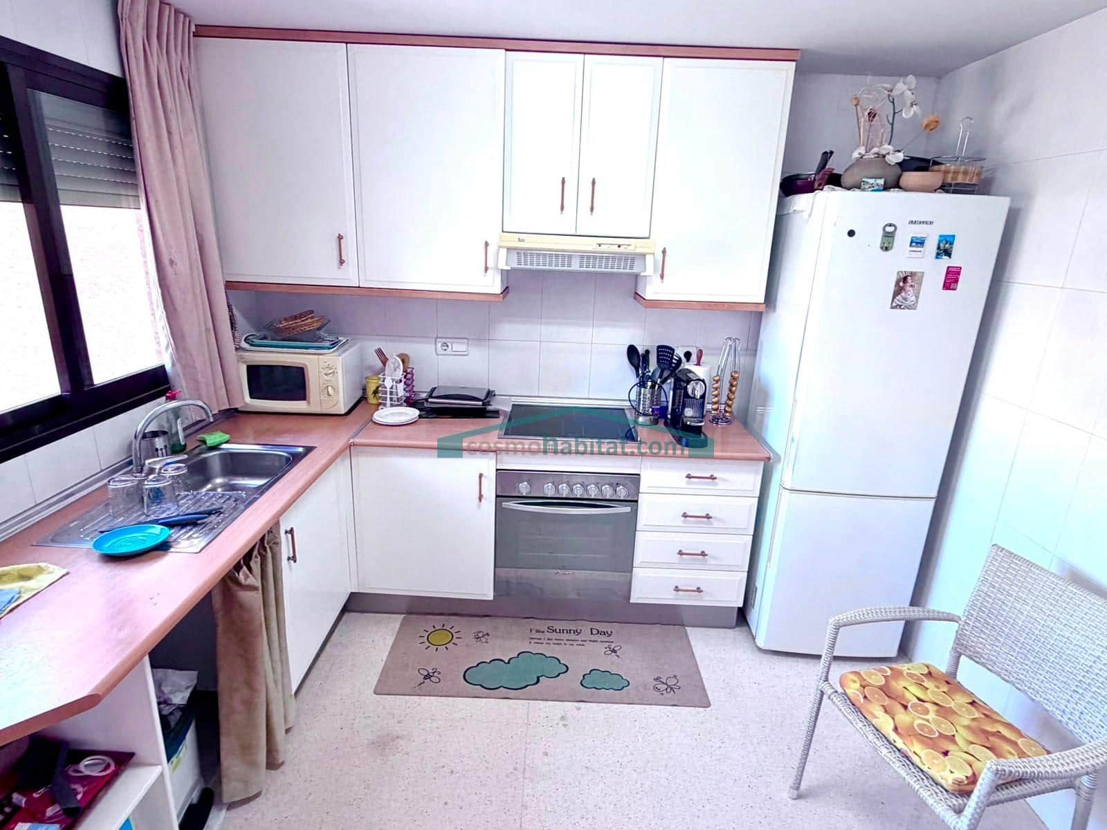 2 makuuhuone Asunto myytävänä paikassa Benidorm mukana uima-altaan 
autotalli - 495 000 € (Ref: 10078723)
