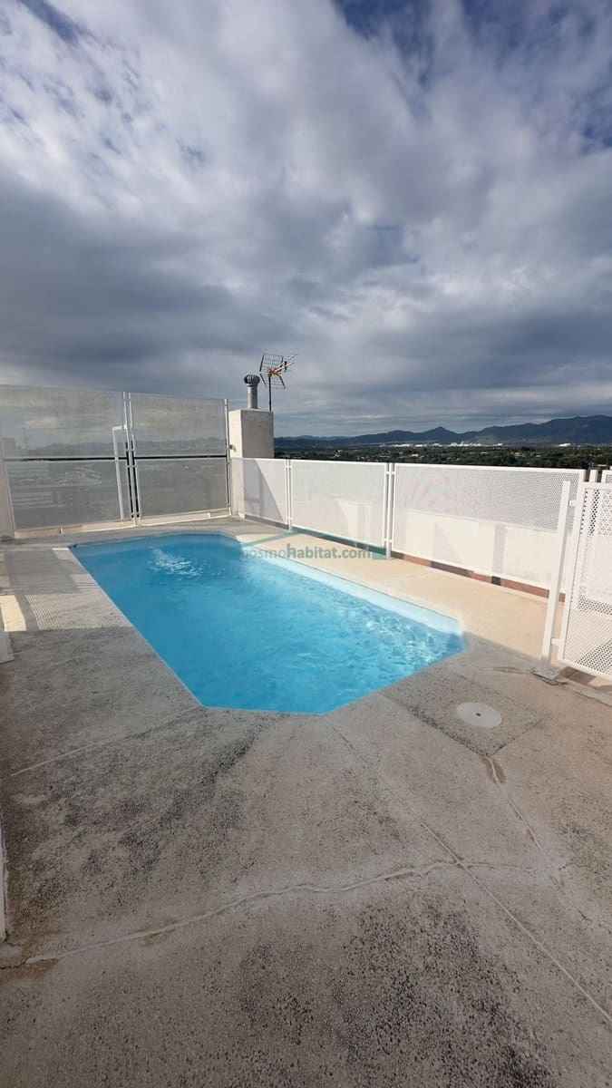 2 soveværelse Lejlighed til leje i Nules med swimmingpool - € 690 (Ref: 10078725)