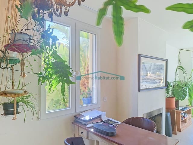 Piso de 2 habitaciones en El Campello en venta con piscina - 204.000 € (Ref: 10078726)