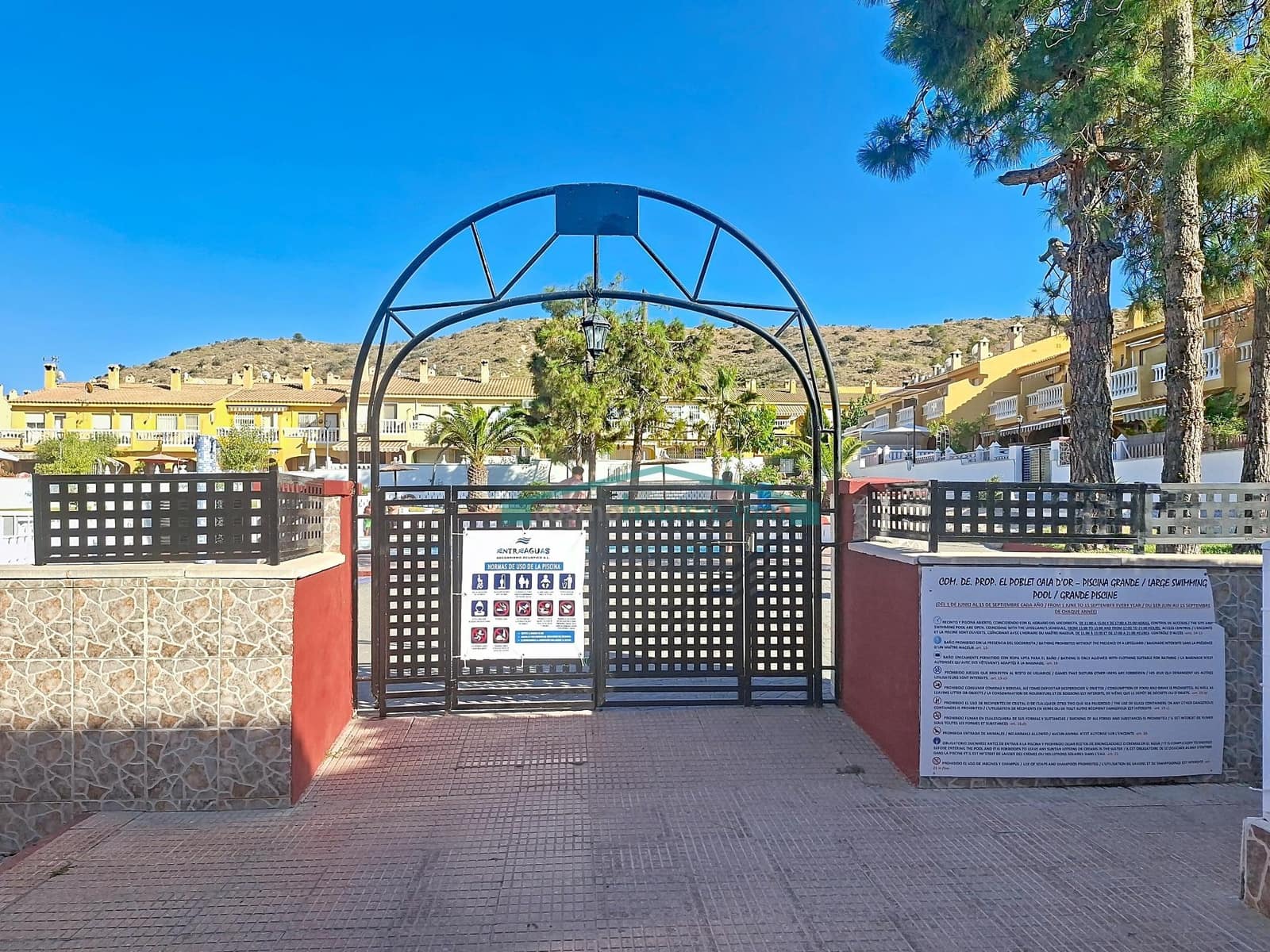Piso de 2 habitaciones en El Campello en venta con piscina - 204.000 € (Ref: 10078726)