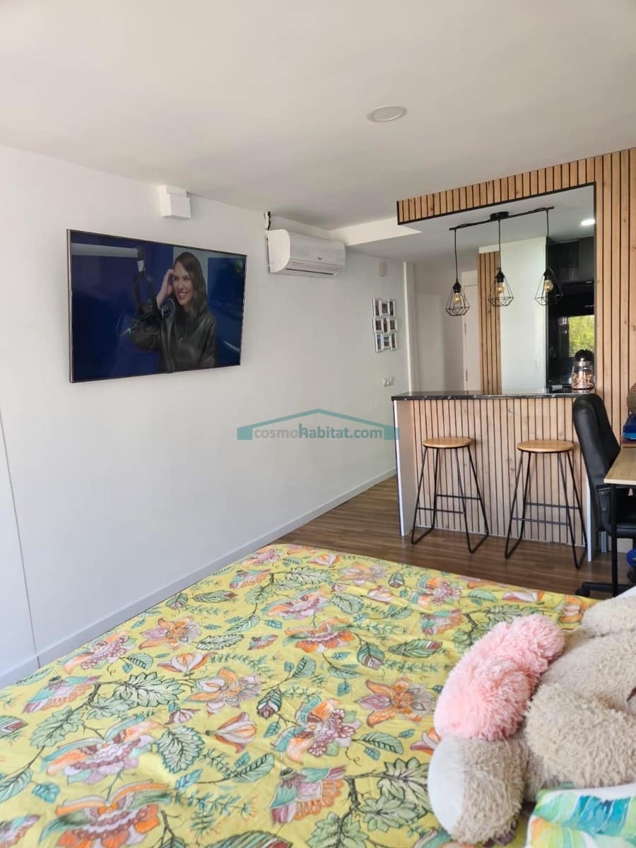 Studio na sprzedaż w Benidorm z basenem - 95 000 € (Ref: 10078730)