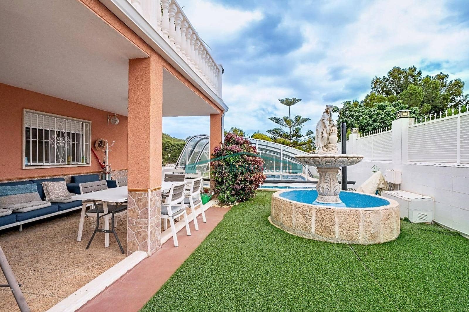 6 soveværelse Bungalow til salg i La Nucia - € 899.000 (Ref: 10078734)