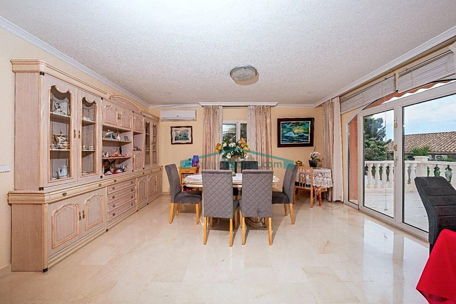 6 soveværelse Bungalow til salg i La Nucia - € 899.000 (Ref: 10078734)