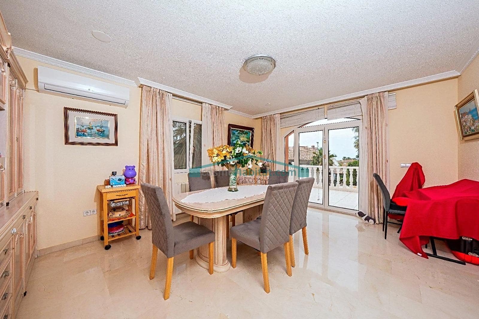 6 soveværelse Bungalow til salg i La Nucia - € 899.000 (Ref: 10078734)